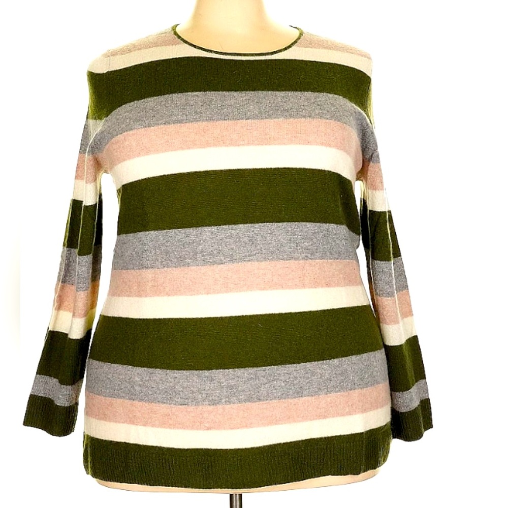 NWT Women Cashmere 41 Hawthorn Green and Gray Crew Neck Sweater. Size 3X Plus